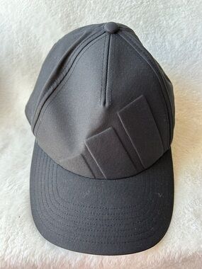 Adidas twist weave hat in Black golf Cap